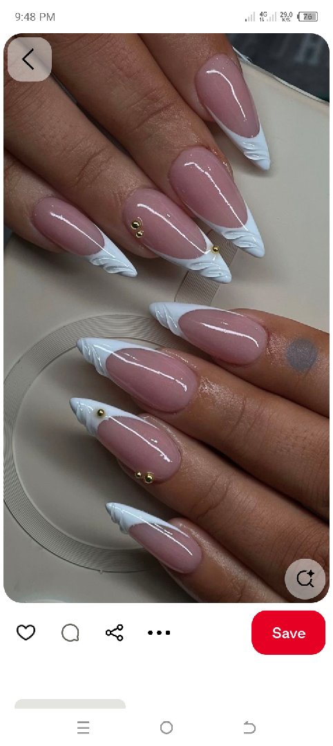 Test Nail Parlor View 2